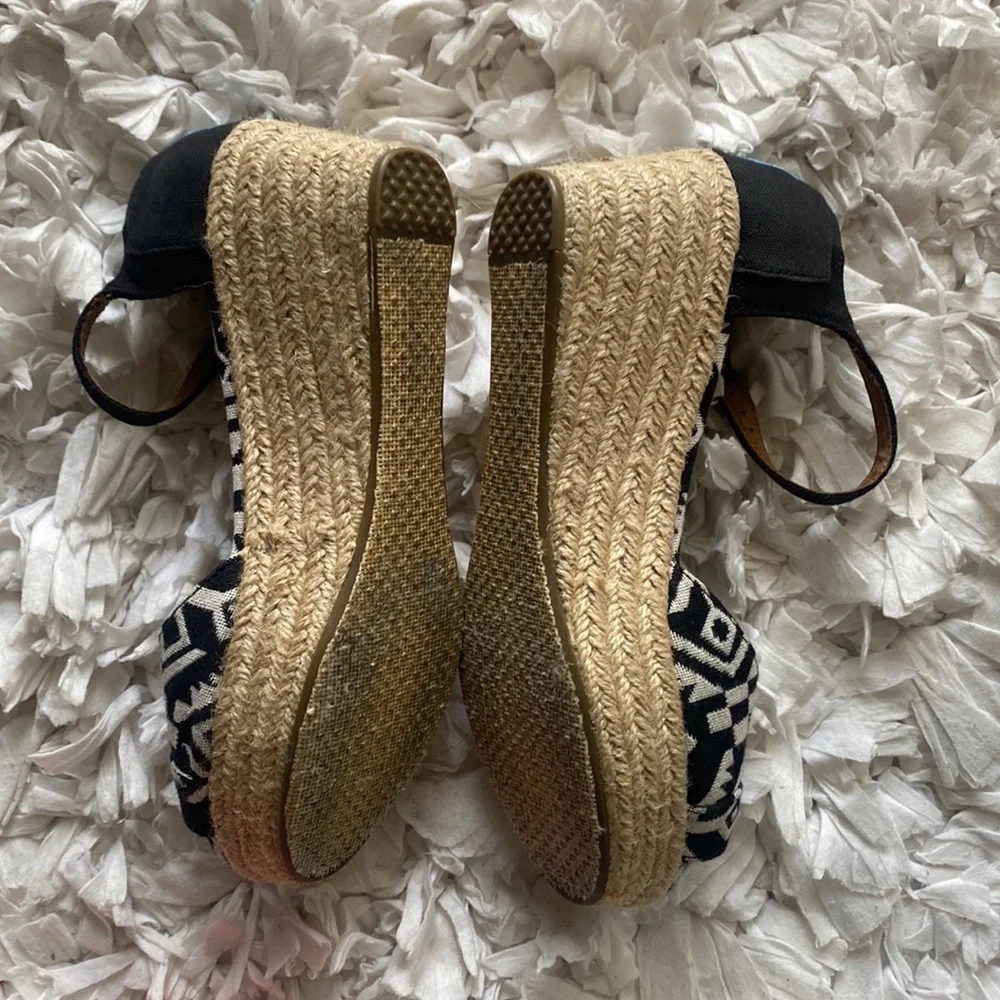 TOMS Tribal Aztec Print Espadrille Wedge Platform Sandal 6.5